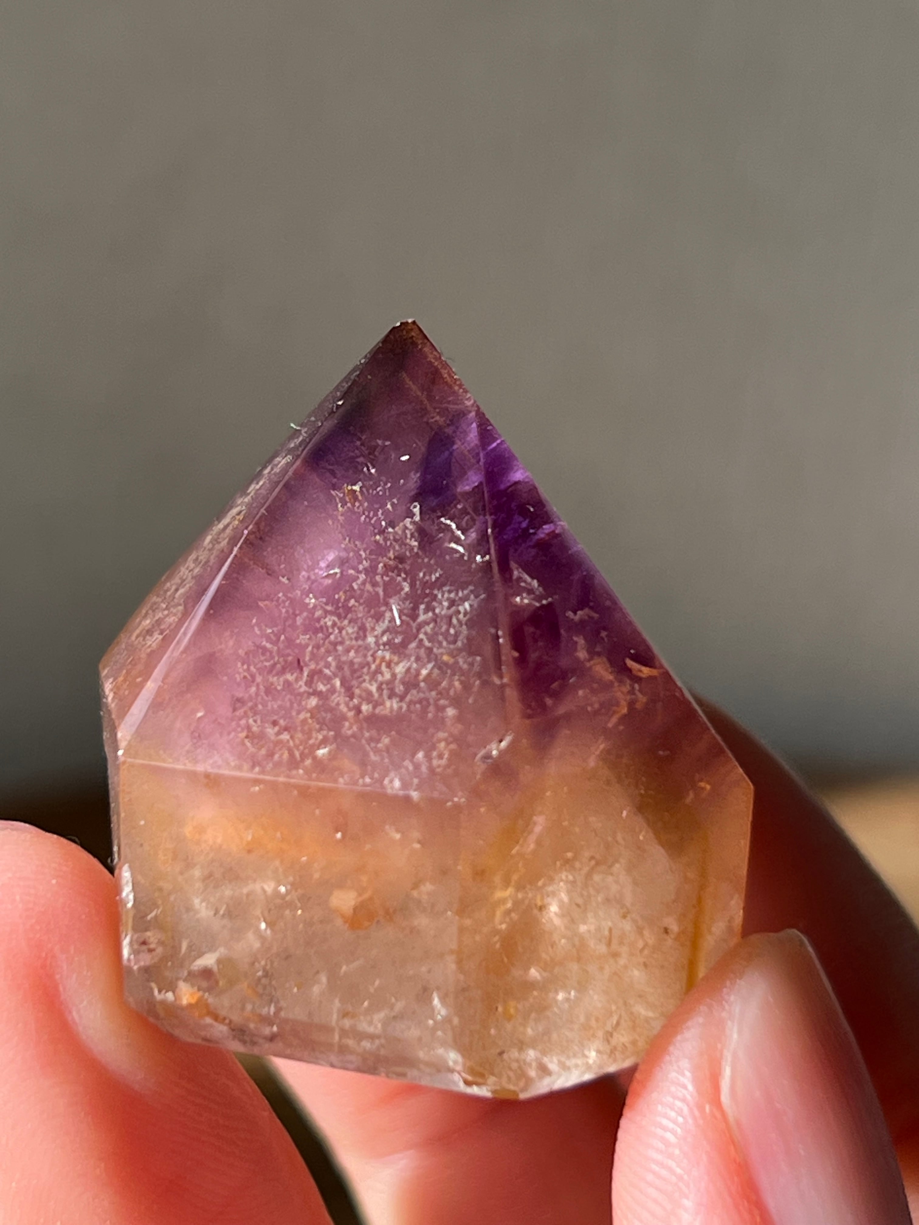 【レムリアの宮殿の中のあなたの空間】ドリームコート アメジスト(ドリームコートレムリアン)磨き石 ポイント 30.3g ブラジル産