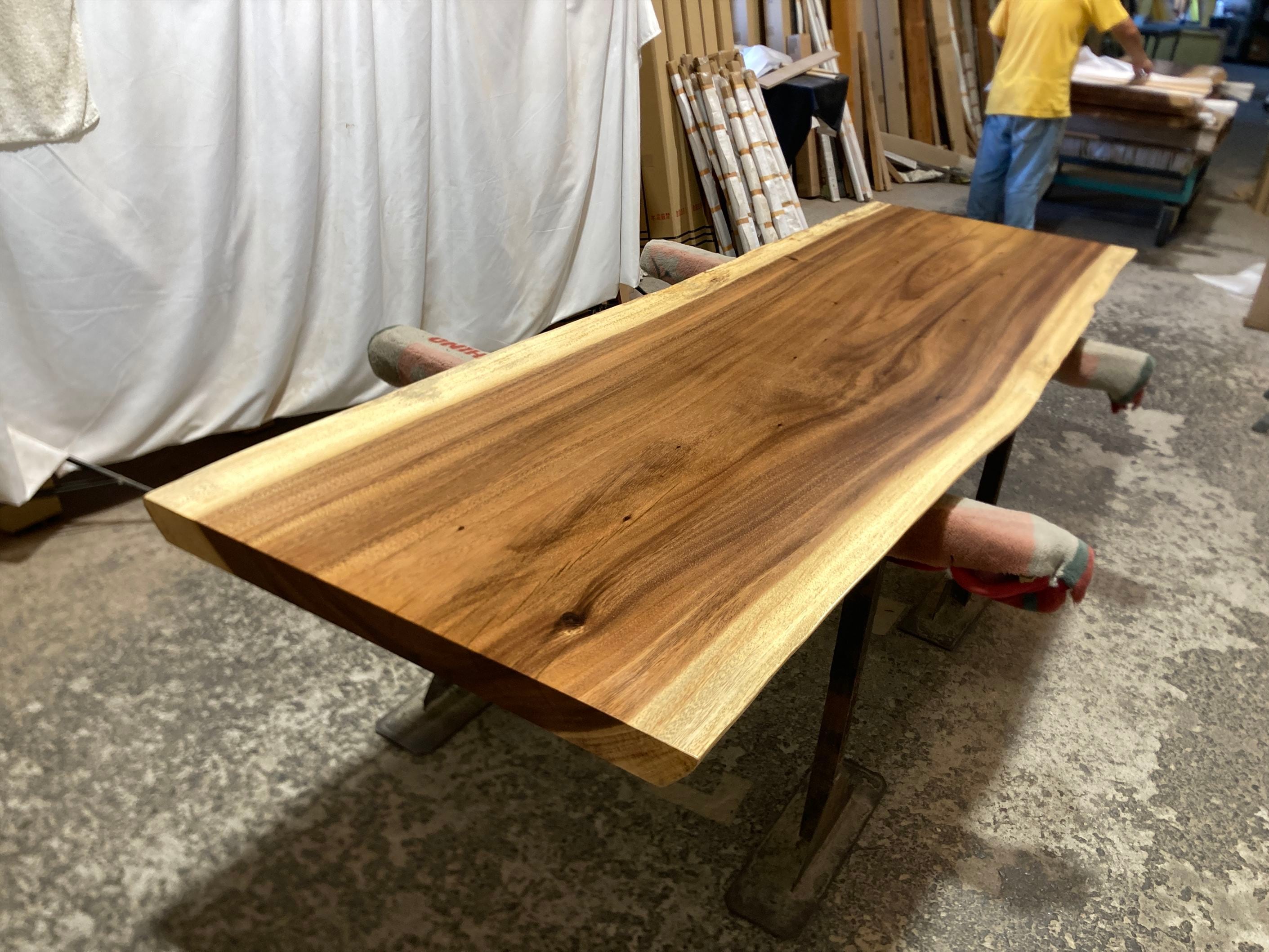 モンキーポッド9262 一枚板無垢 乾燥材 2340x660-660x52mm 天板のみ