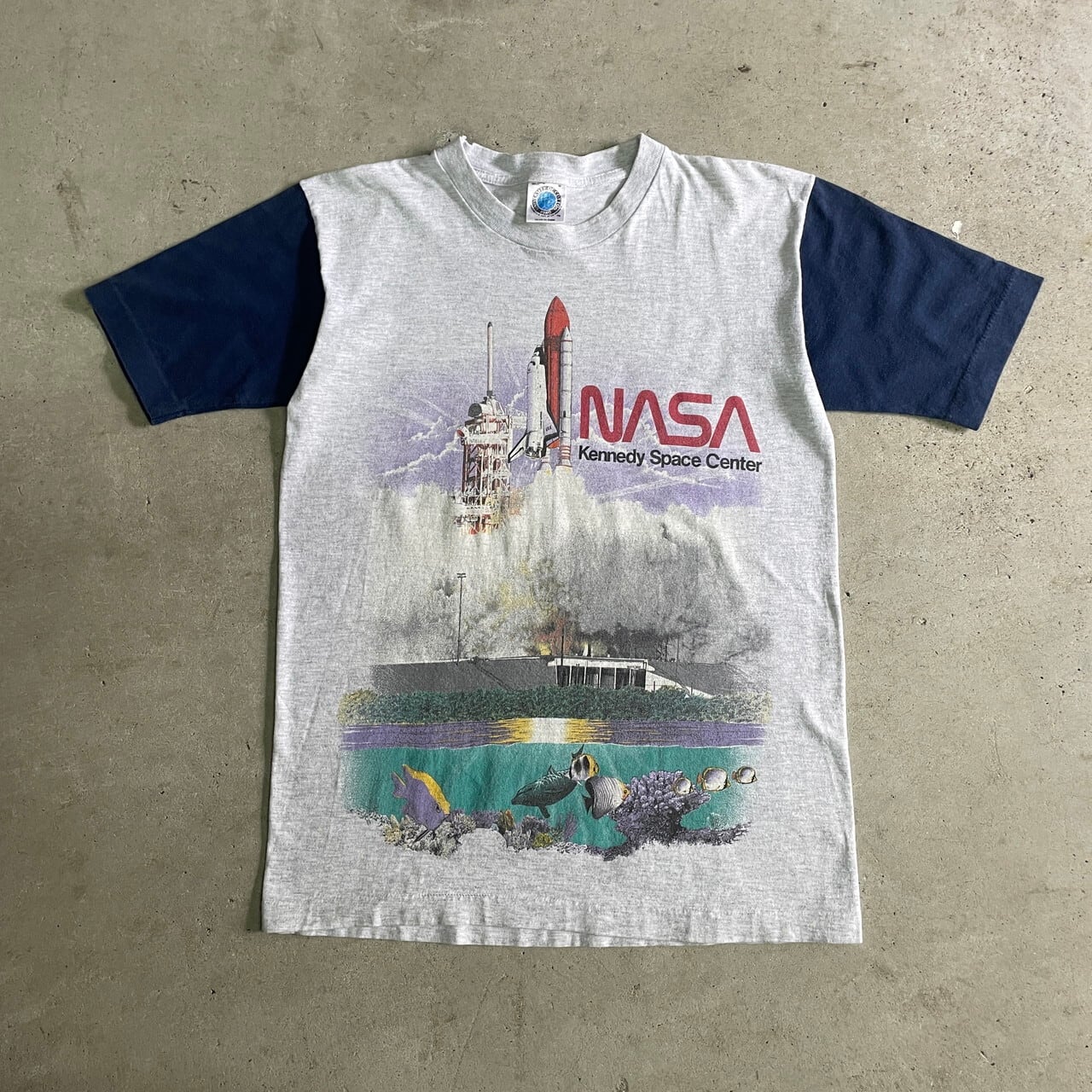 NASA　ケネディスペースセンター　刺繍入り　Ｔシャツ　L　ヴィンテージ
