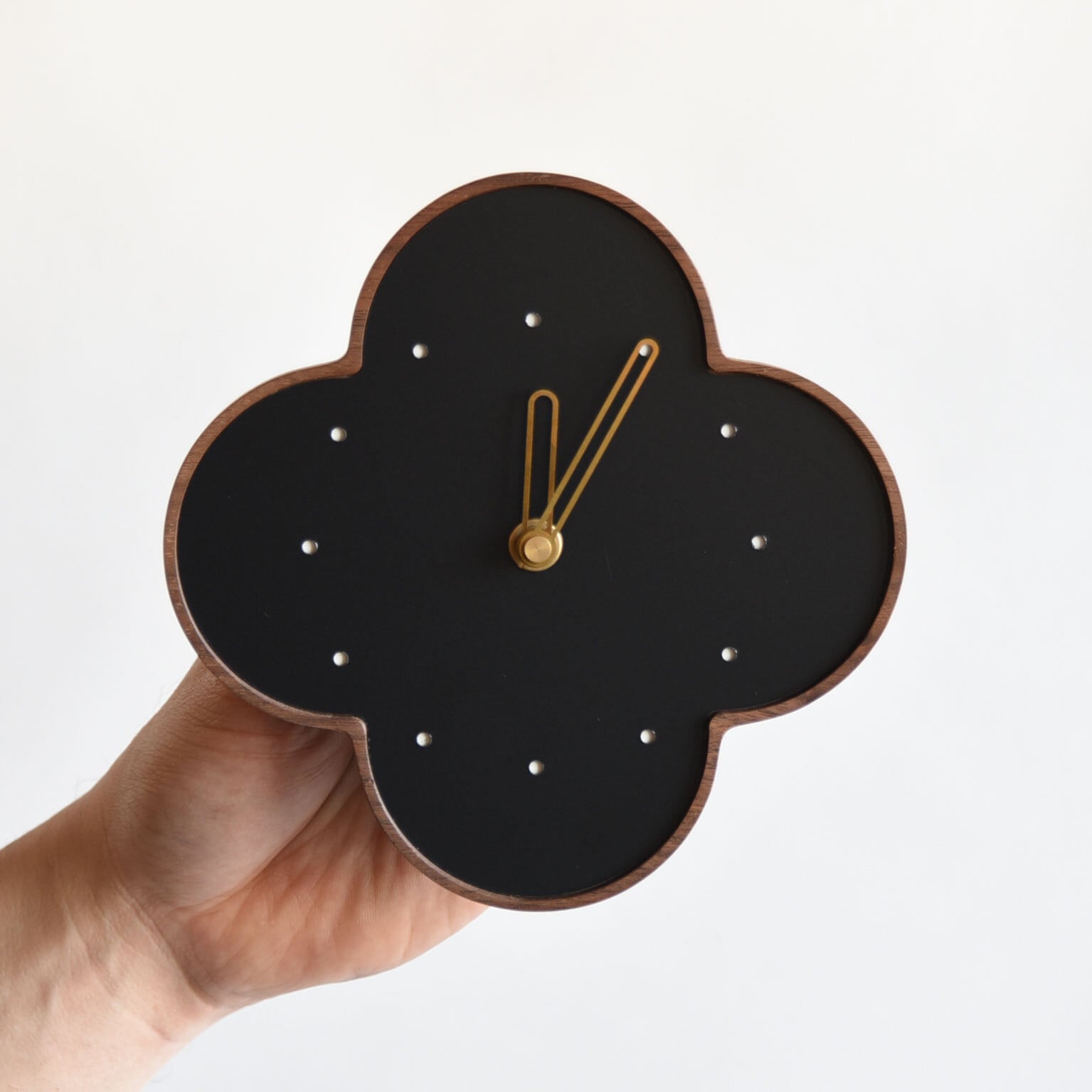 Clock | YARN