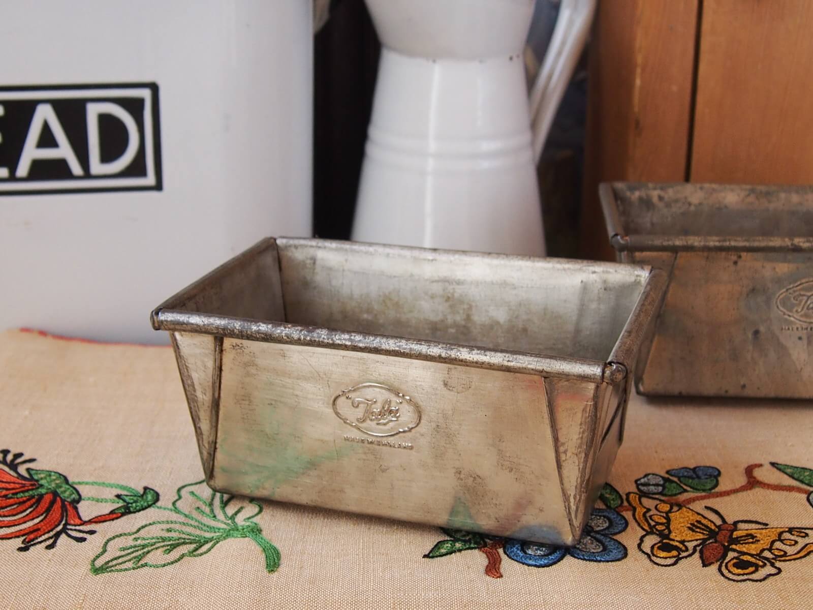 アンティーク缶 ケーキ缶 Tala社 イギリス アンティーク雑貨 ティン缶