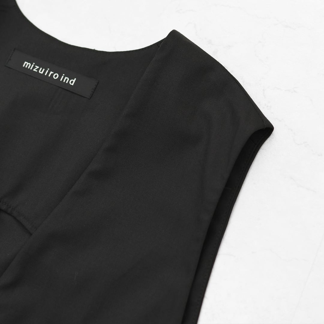 mizuiro ind [ミズイロ インド] deep V neck wide vest [3-230144