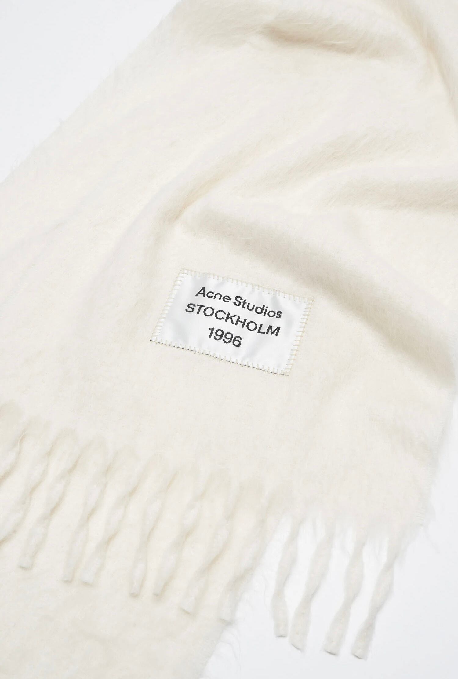 acne studios フリンジアルパカスカーフ ACNE STUDIOS】フリンジアルパカスカーフ | idealclasse