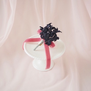 bouquet " sumire " black