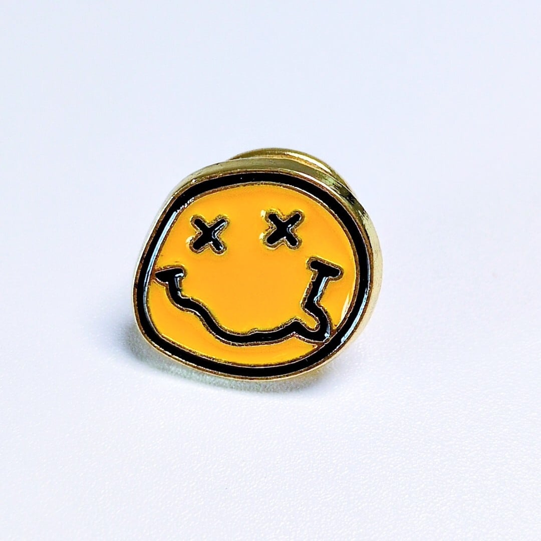 送料無料！ ★ピンズ PINS★ピンバッジ 【 Nirvana ( ニルヴァーナ )  】バンド 〚アメリカン雑貨 アメトイ〛