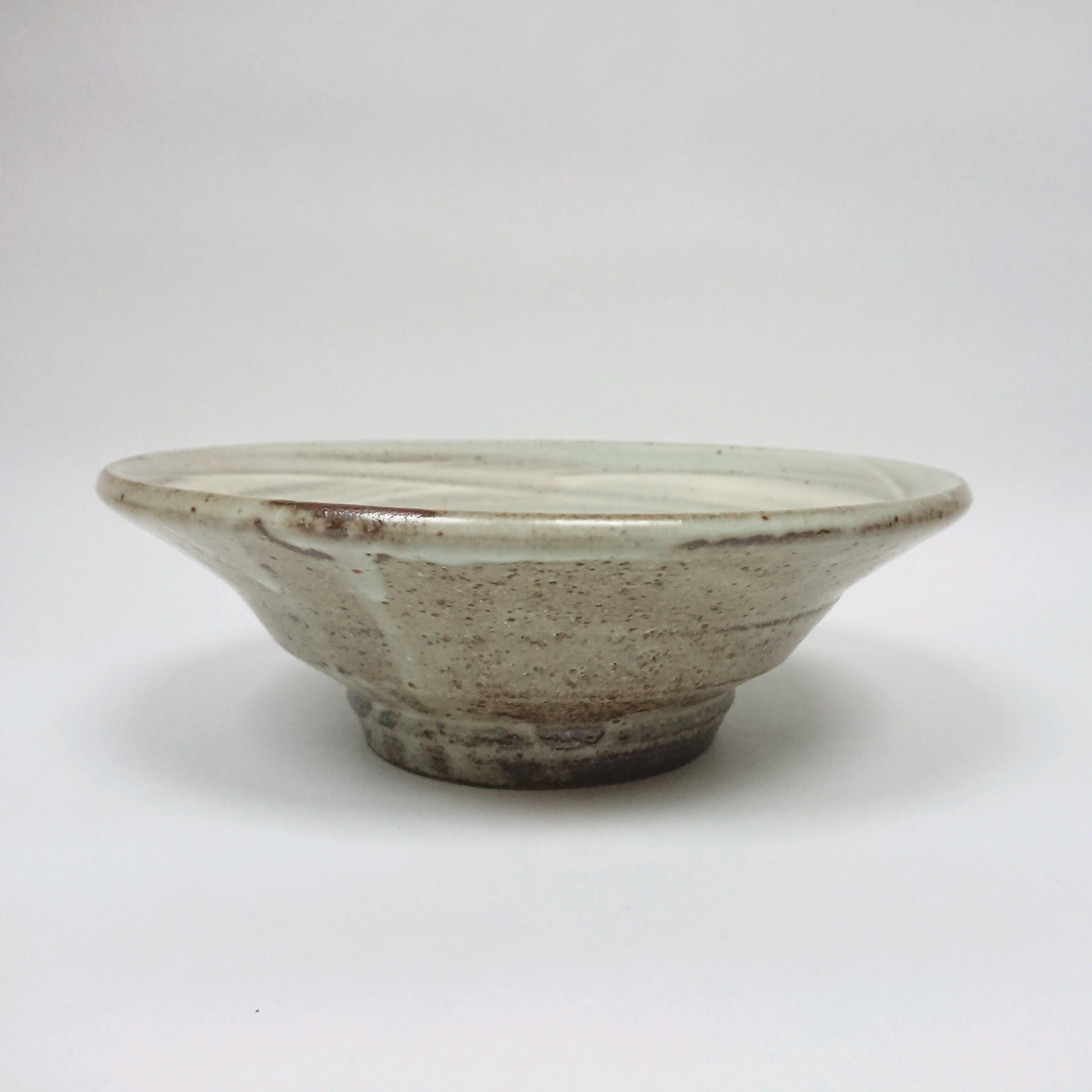 益子焼 神谷正一作 刷毛目梅文鉢 未使用品 | coshiki