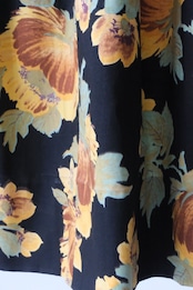 Sunflower pattern midi skirt