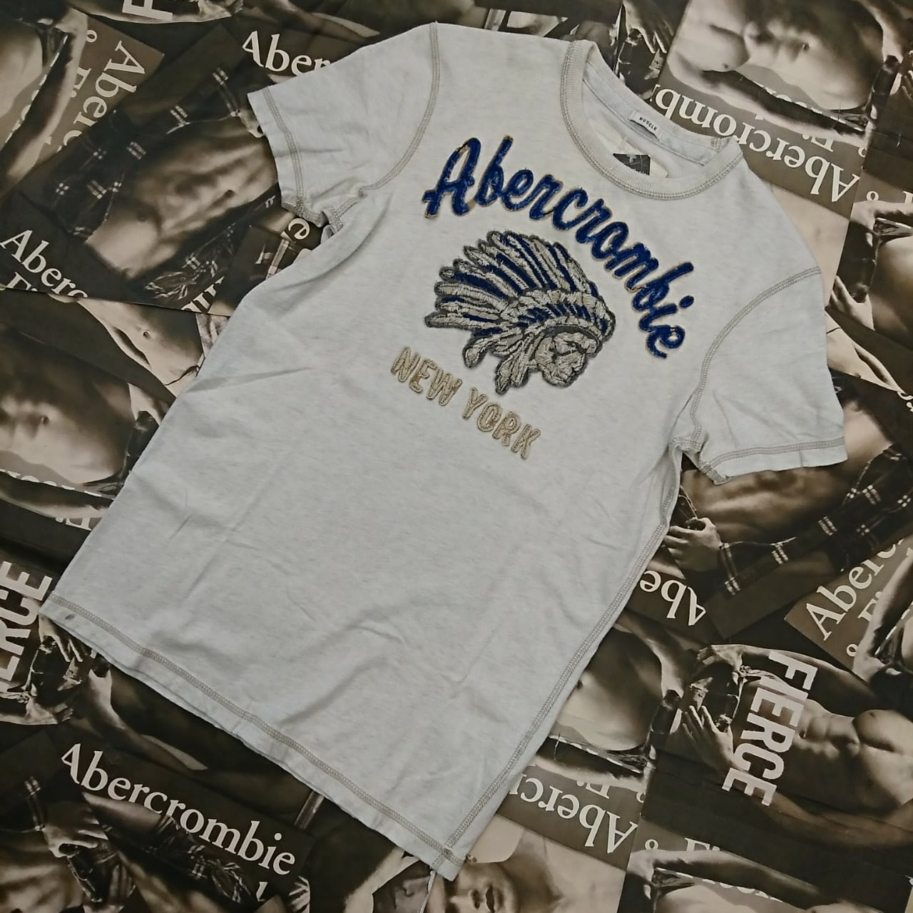 Abercrombie Fitchメンズｔシャツｓサイズ Ali神戸店