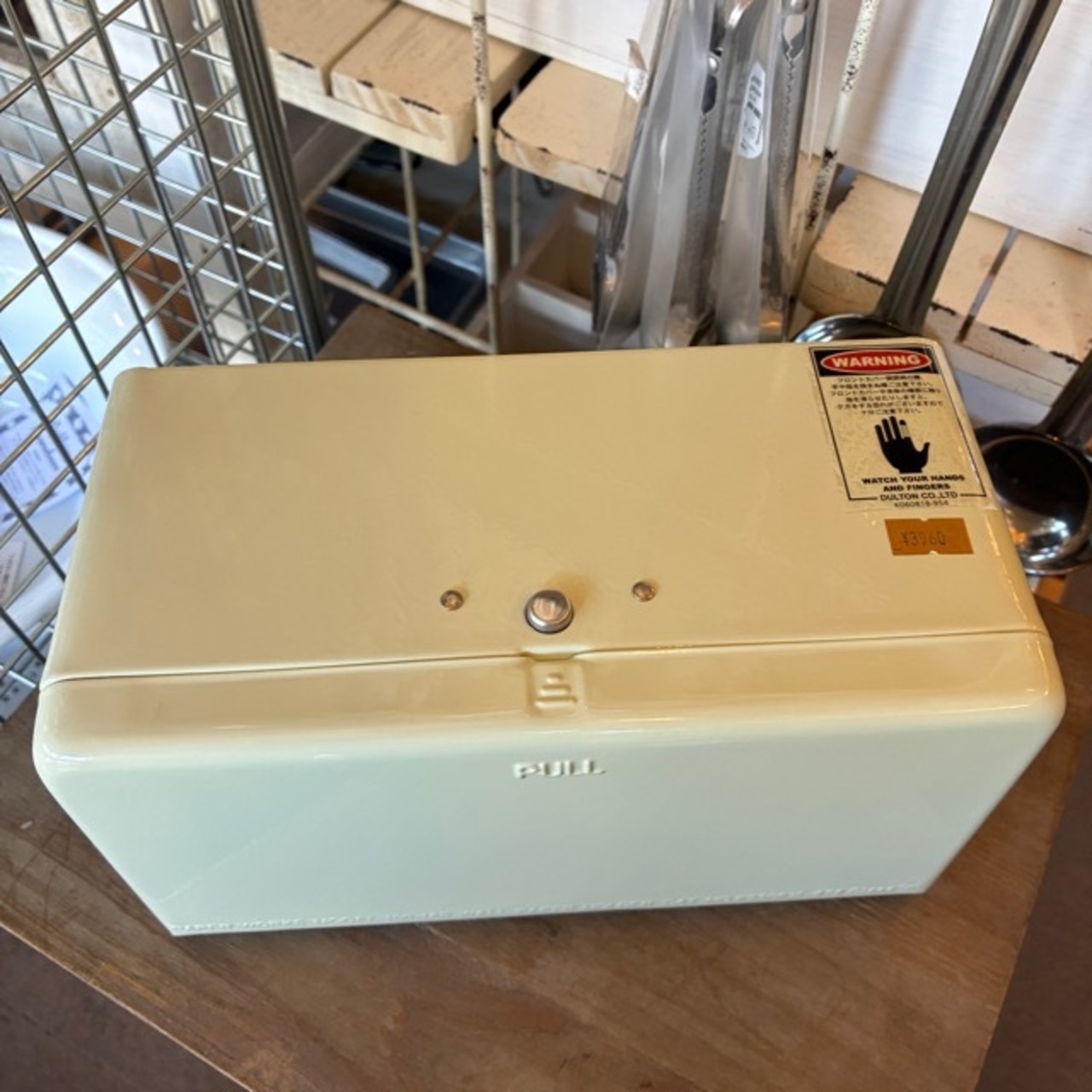 DULTON TISSUE DISPENSER IVORY / ダルトン ティッシュディスペンサー アイボリー バス用品 洗面用品 キッチン用品 壁付け 置き型 ペーパーホルダー レトロ シンプル おしゃれ かわいい ギフト プレゼント