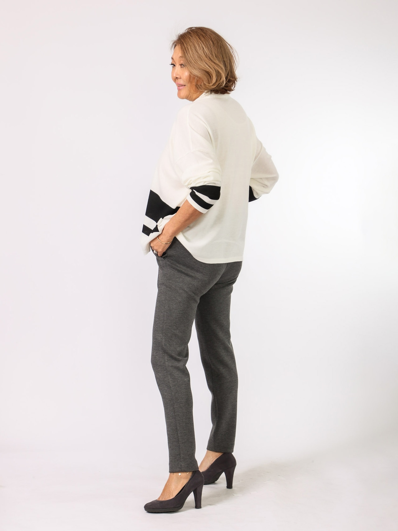 BEATRICE(ハイネックゆったりセーター)