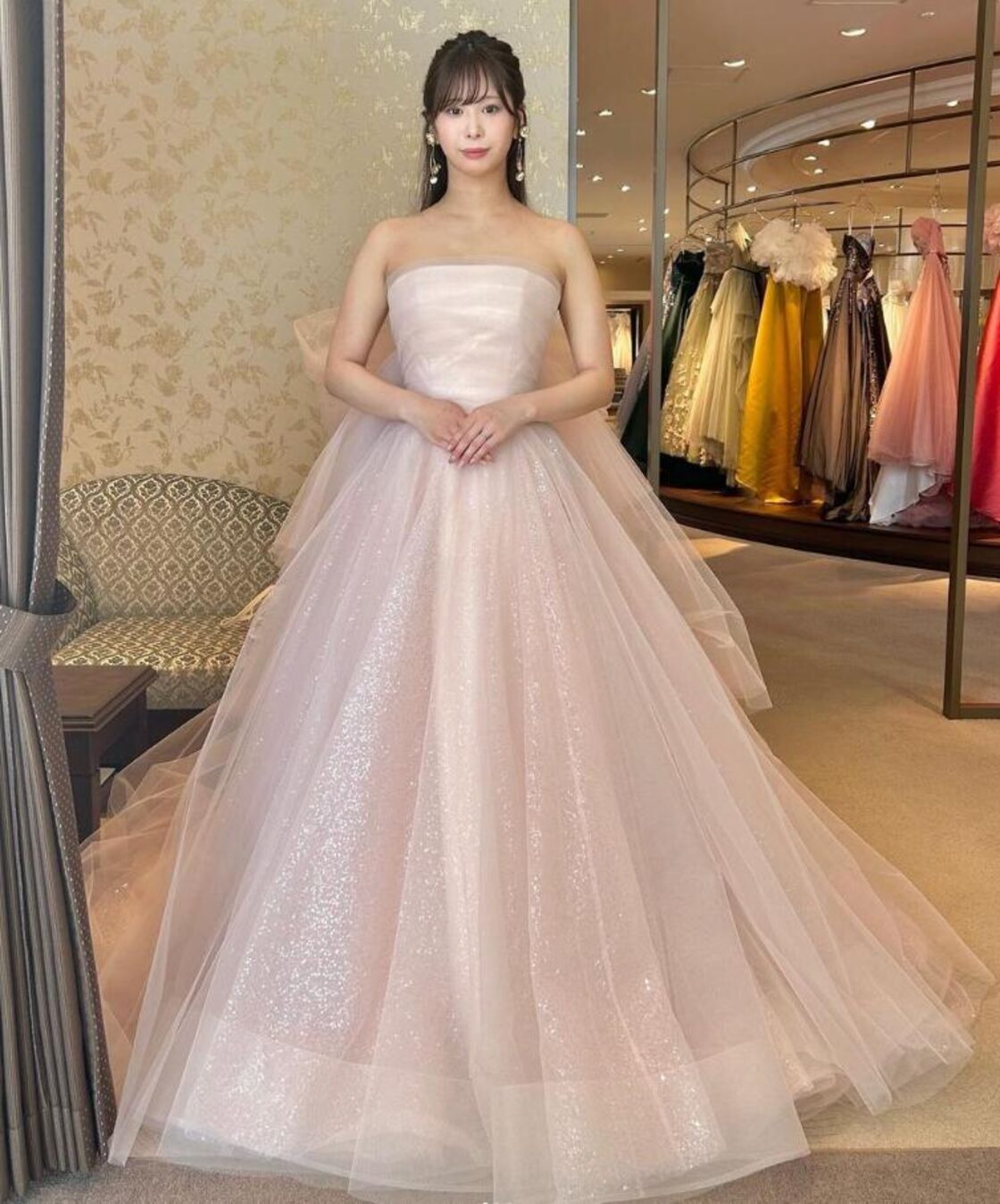 高品質！ カラードレス ピンク ふっくら柔らかなバックリボン  