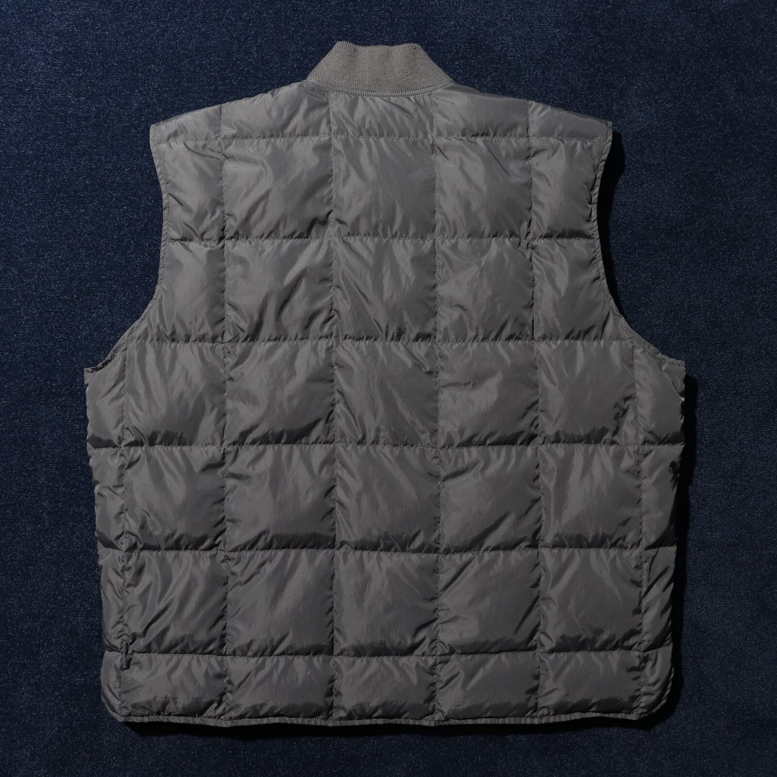 美品 L グレー Eddie Bauer グースダウンベスト エディーバウアー