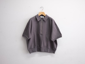 REVERBERATE” HALF ZIP JERSEY SHORT SLEEVE”
