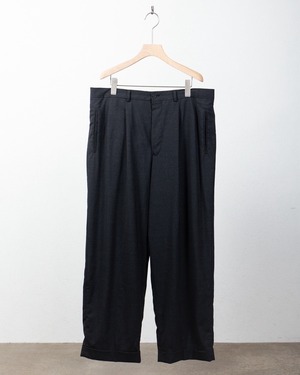 ”MANI” pleated wide trousers