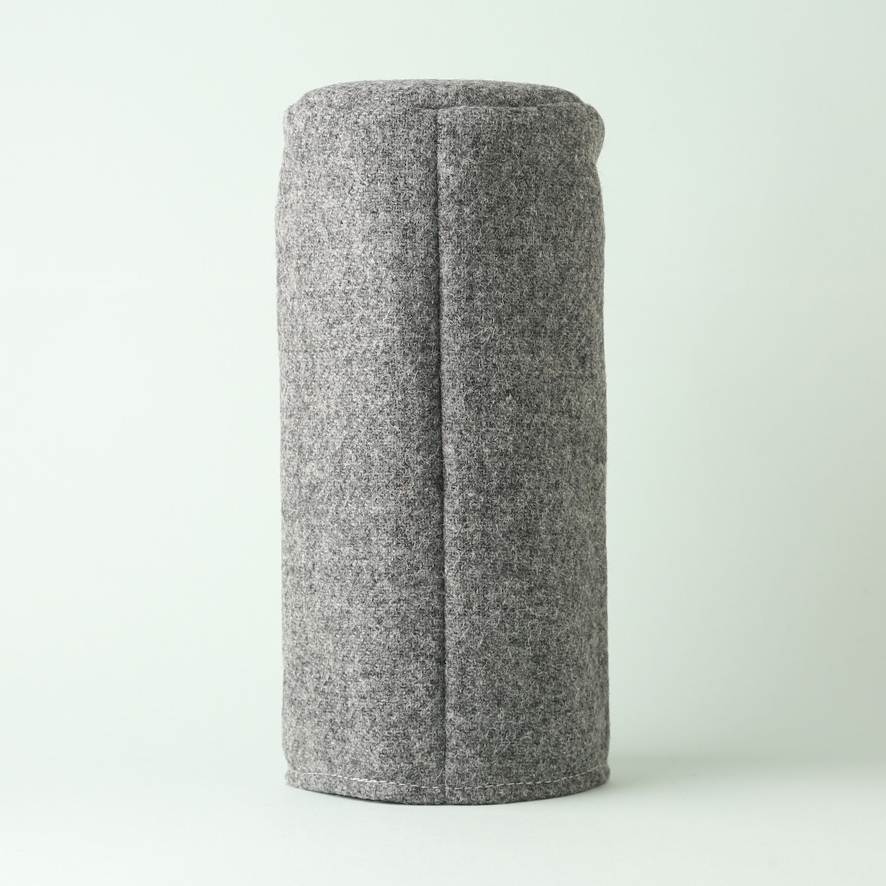 Harris Tweedを使用した筒型ドライバー用ヘッドカバー HT_45DR_C