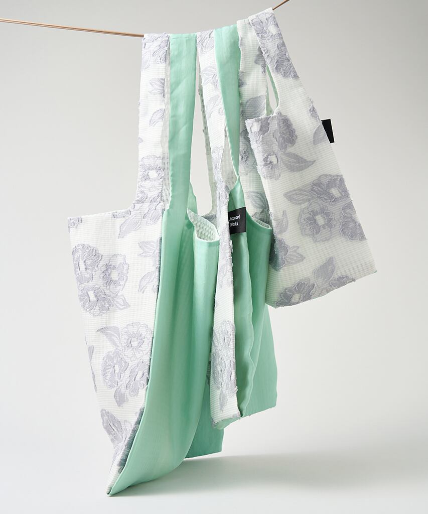 ひまり 様 twins TWINS bag / gray flower × ice green / S（ポケット付） | Jacquard Works