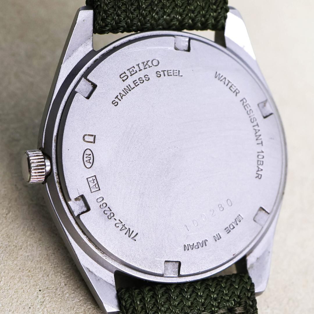 ◇美品 稼働 SEIKO 腕時計 ミリタリー デイト メンズ 新品電池 p 