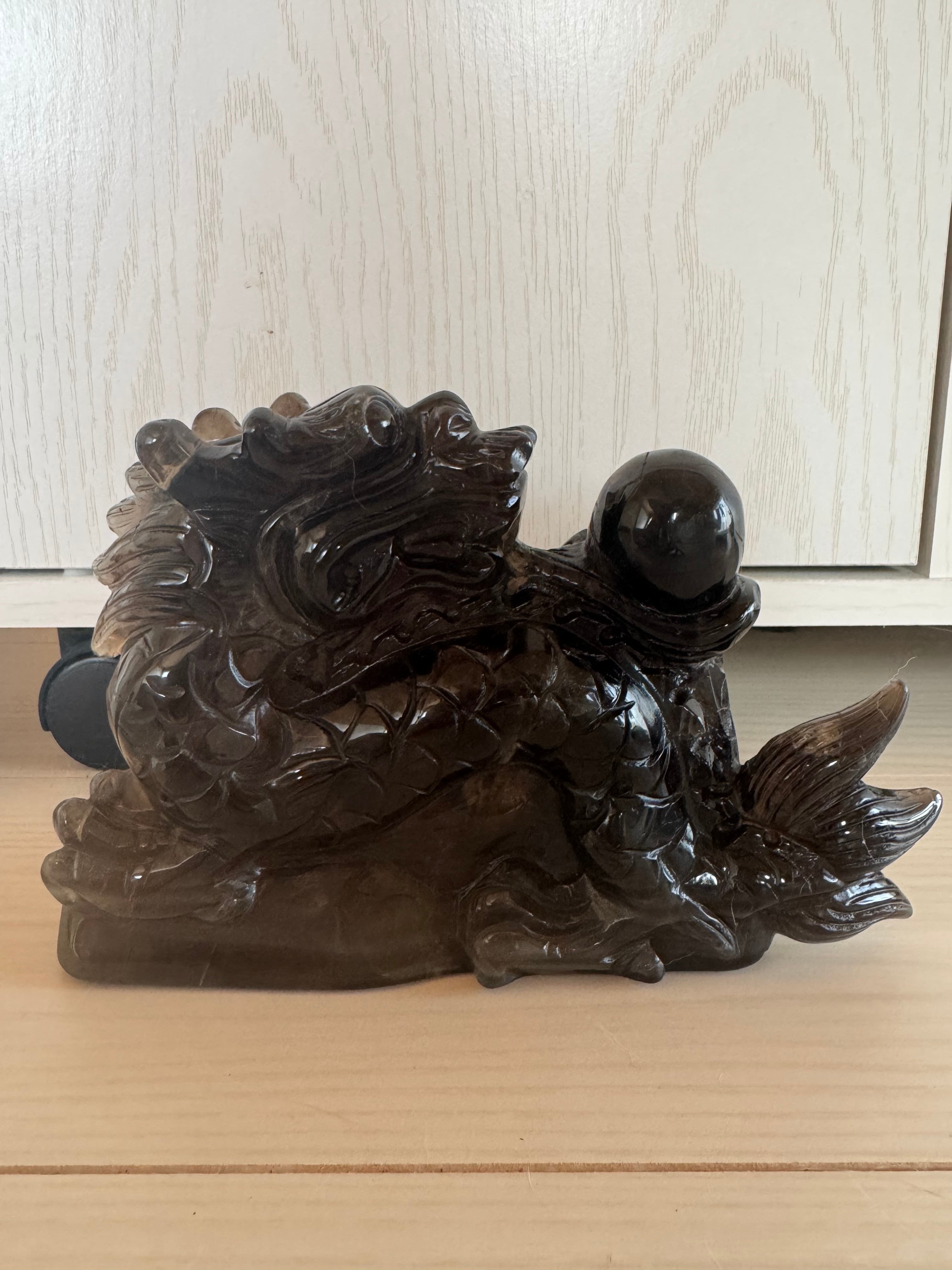 ★アメジスト手彫り昇り龍の置物★専用の壇木台座付き！ ☆アメジスト手彫り昇り龍の置物☆専用の壇木台座付き！ ☆アメジスト