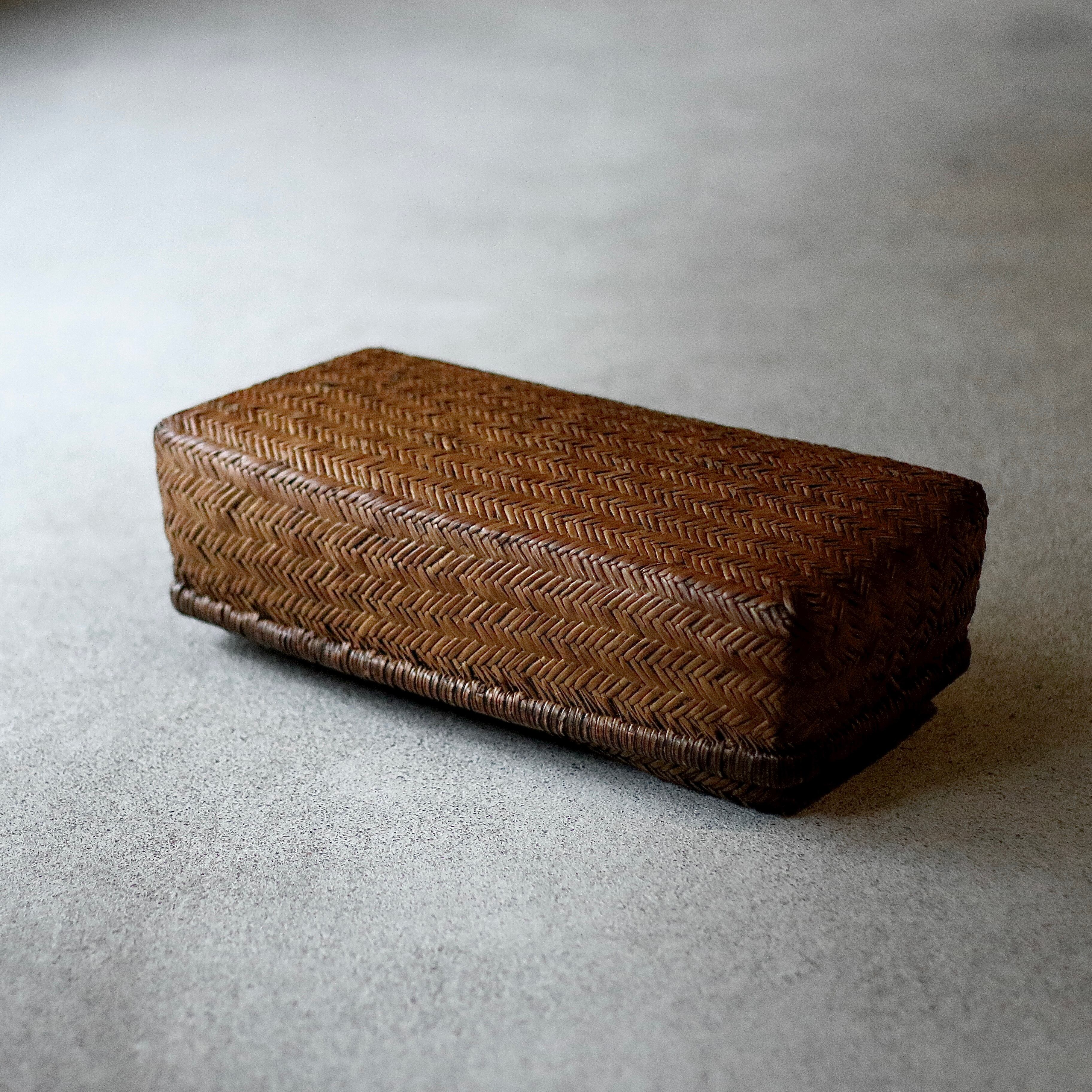 小さな行李《古道具 籐 収納》 | Rem Remake Furniture