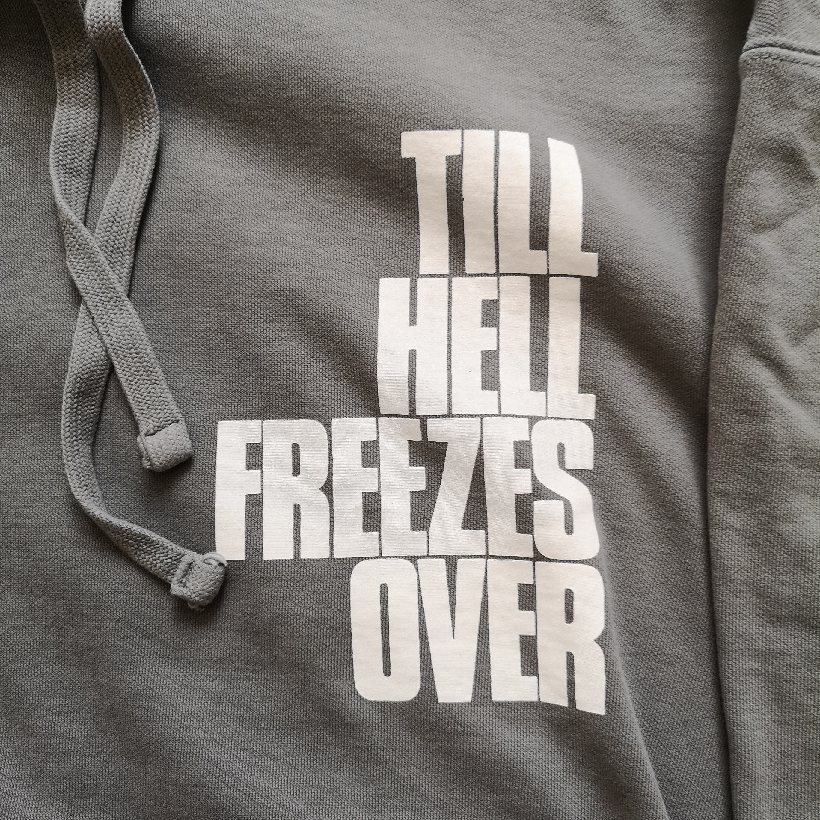 PRANK "CASSETTE TAPE SLOGANS" HOODIE GRAY XL