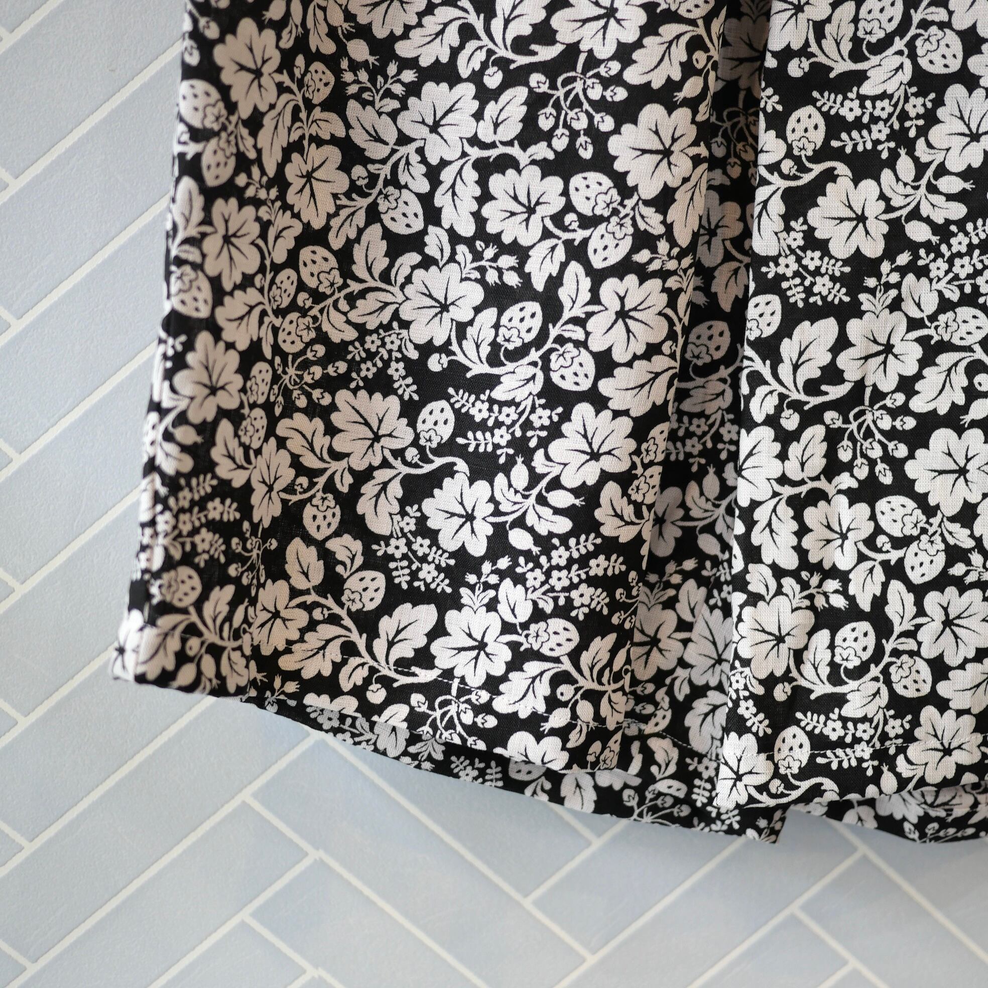 R&D.M.Co- no.7756a WILD BERRY GUM PANTS White | Cieloazulmat