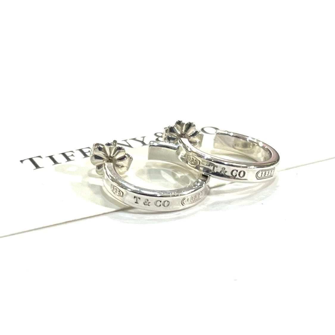希少【TIFFANY&CO.】【ピアス】2656 T&CO SV925／1997刻印／華奢
