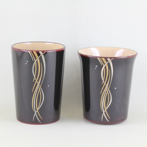29  輪島塗　フリーカップ／溜塗／流れ蒔絵／ペア