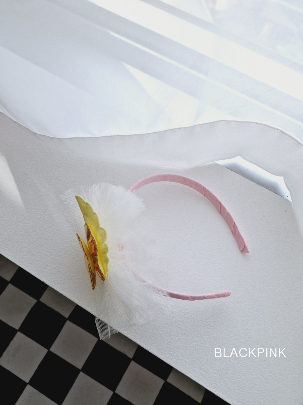 [BLACKPINK] Accessory) Nabisha Hair Band / [블랙핑크] 악세)나비샤헤어밴드