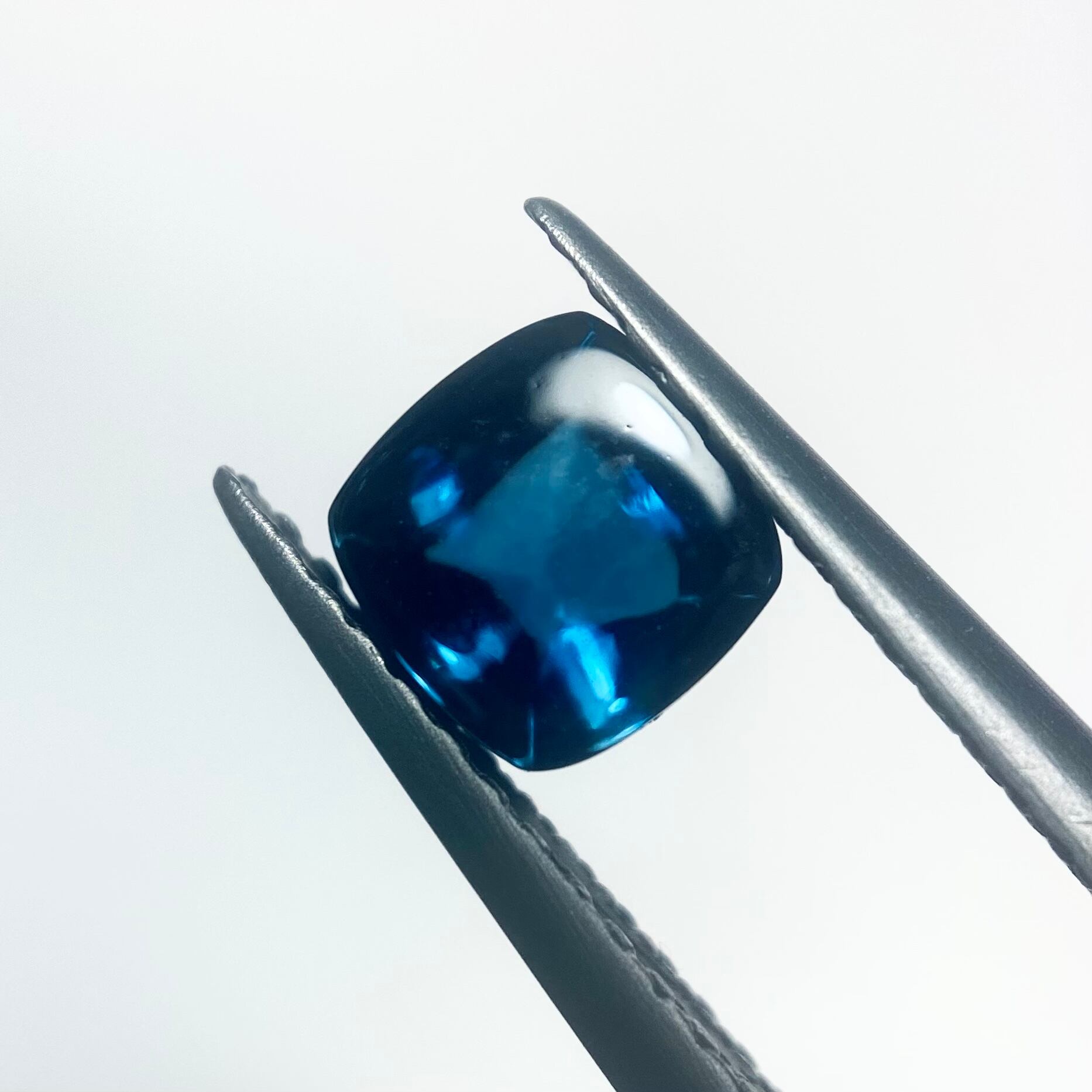 コロンとかわいいロンドンブルートパーズ2