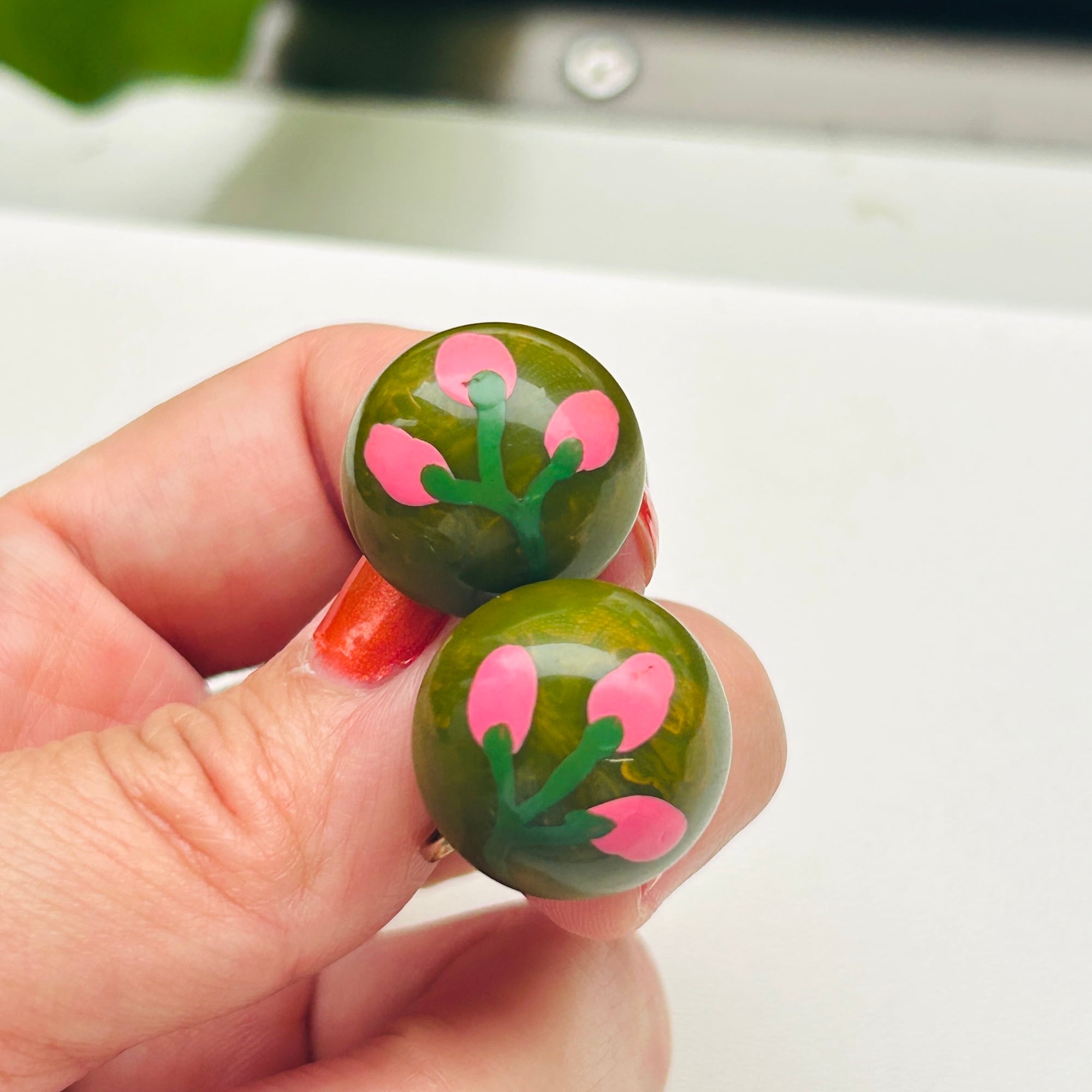 Bakelite / Lucite, etc. | Milo Antiques & Vintage