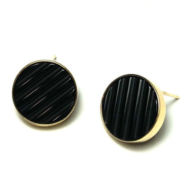 One n' Only / Wave Onyx Pierced Earring（Round / E194-OX）