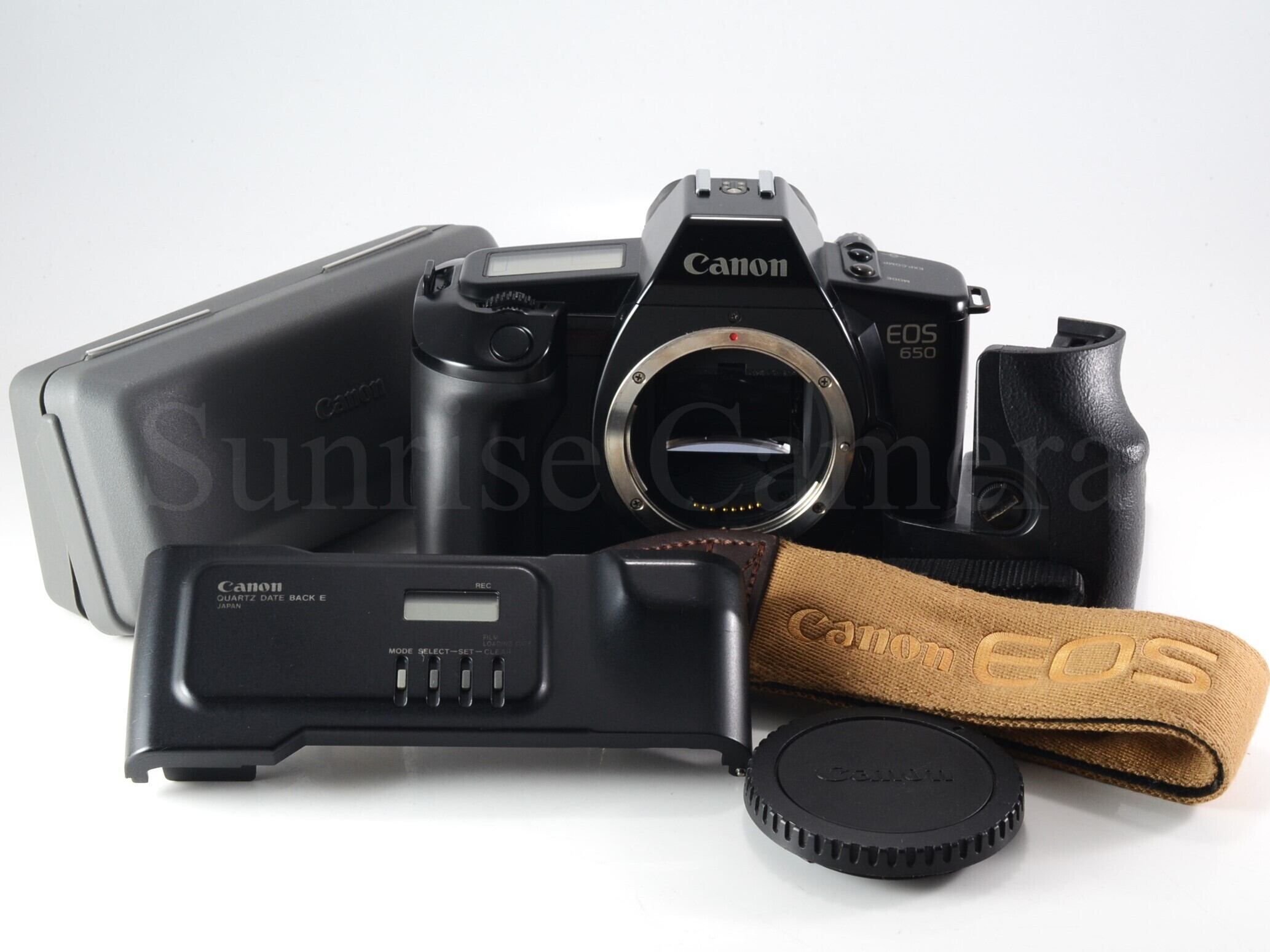 Canon キャノン EOS 650 一眼レフカメラ レトロ 時代物 セット Canon EOS 650 ボディ / GR-10 / QUARTZ DATE BACK E付 キヤノン