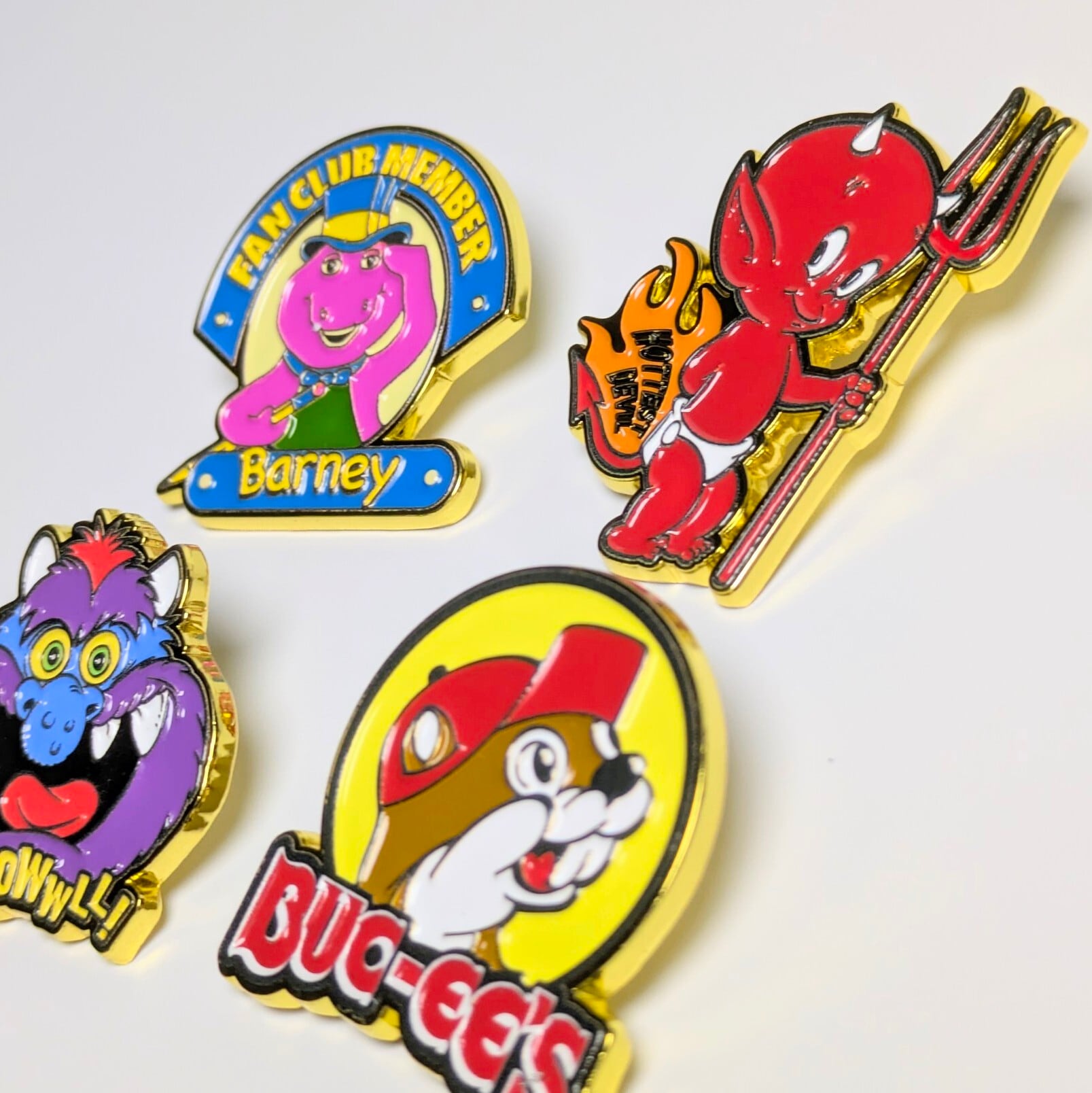 ☆ピンズ PINS☆ピンバッジ 【 Hot Stuff the Little Devil （ ホット