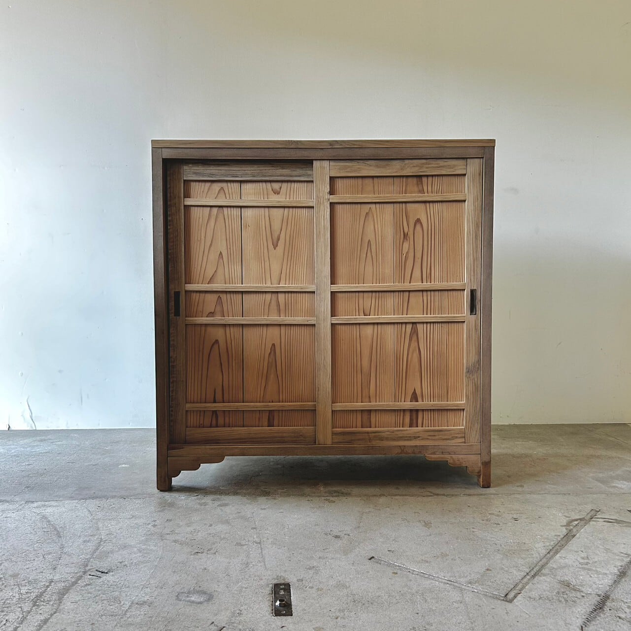 キャビネット　下駄箱　0814