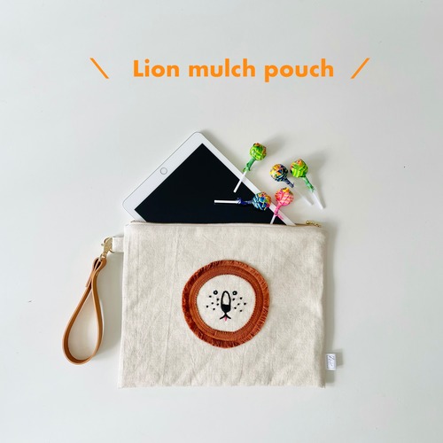 Lion  mulch  pouch
