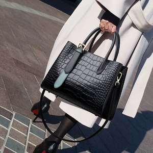 2wayハンドバッグ　トートショルダー　G0184