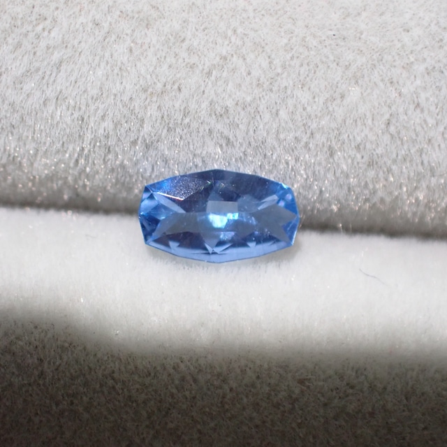 【日独ソ付】変形カット☆水色の美しいアフガナイト 0.175ct