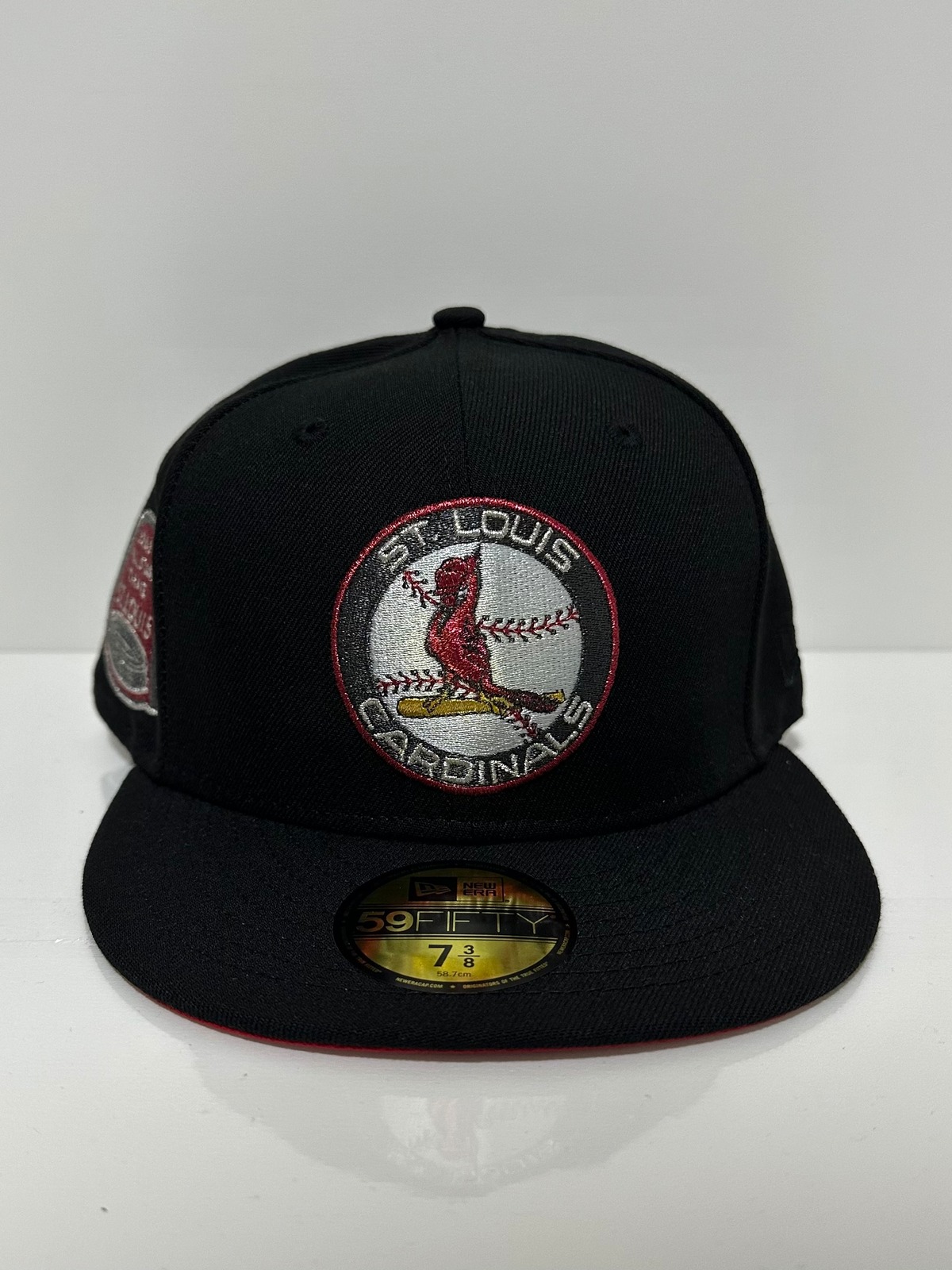 New Era St Louis Cardinals All Star Game 1966 Metallic Suede Elite new-era-st-louis-cardinals-all-star-game-1966-metallic-suede-elite