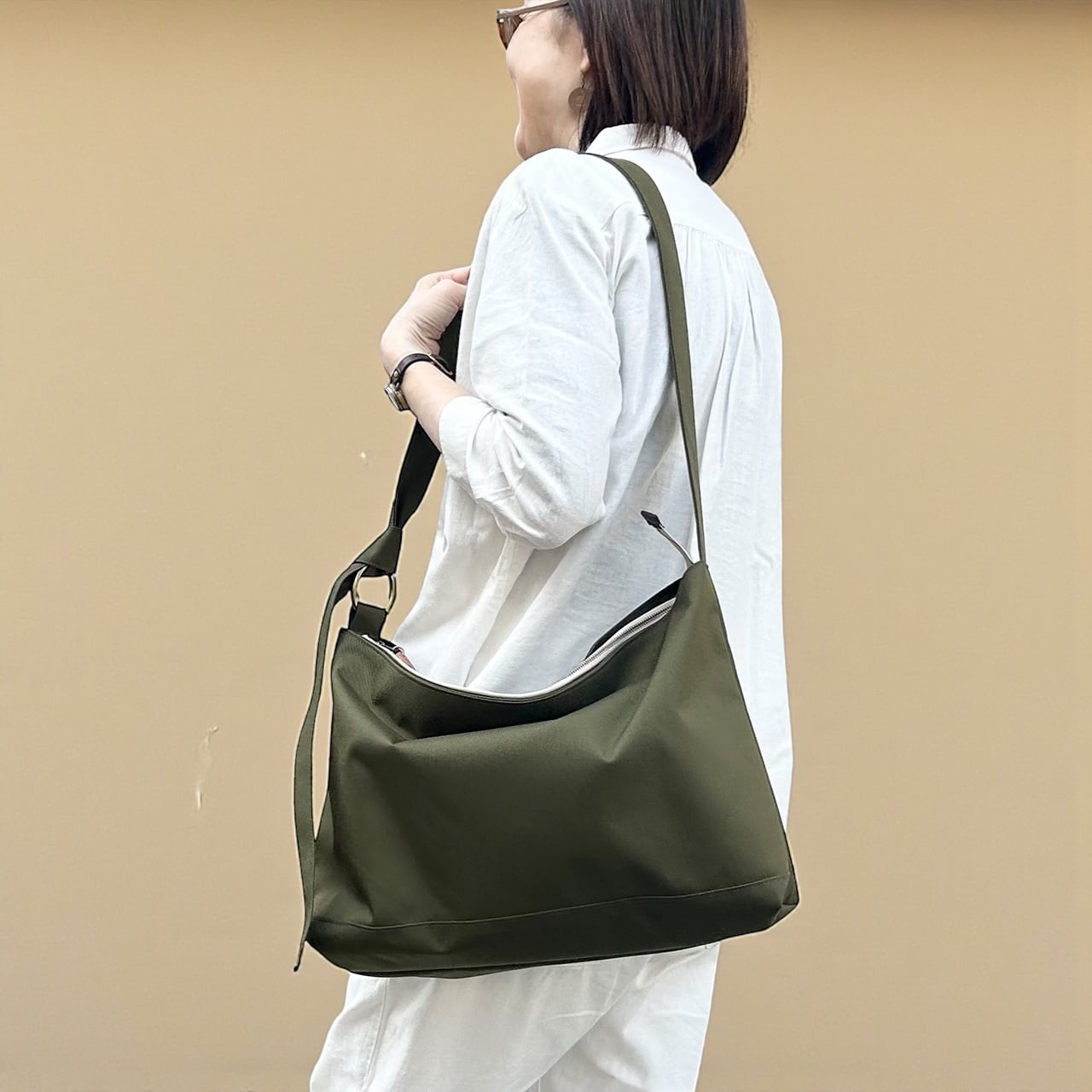 <SALE 30%OFF> DRIFTER-M:カーキ(コーデュラナイロン 撥水加工ナイロン素材ショルダーバッグ)