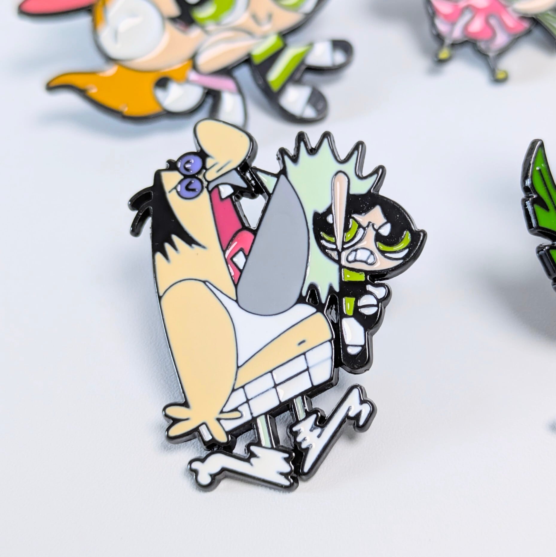 ♧送料無料！ ★ピンズ PINS★ピンバッジ 【 The Powerpuff Girls ( パワーパフガールズ ) 】6Pセット〚アメリカン雑貨 アメトイ〛