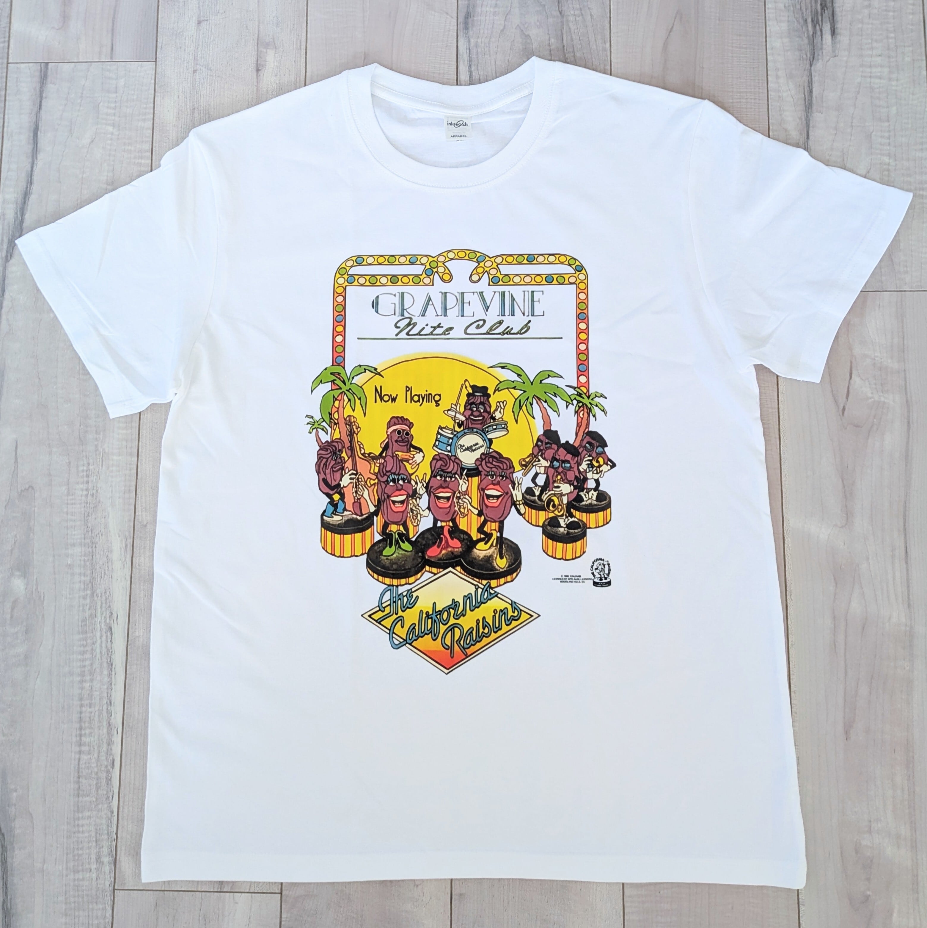 【 California Raisins ( カリフォルニアレーズン )】『 GRAPEVINE Nite Club 』/ Tシャツ〚アメリカン雑貨 アメトイ〛