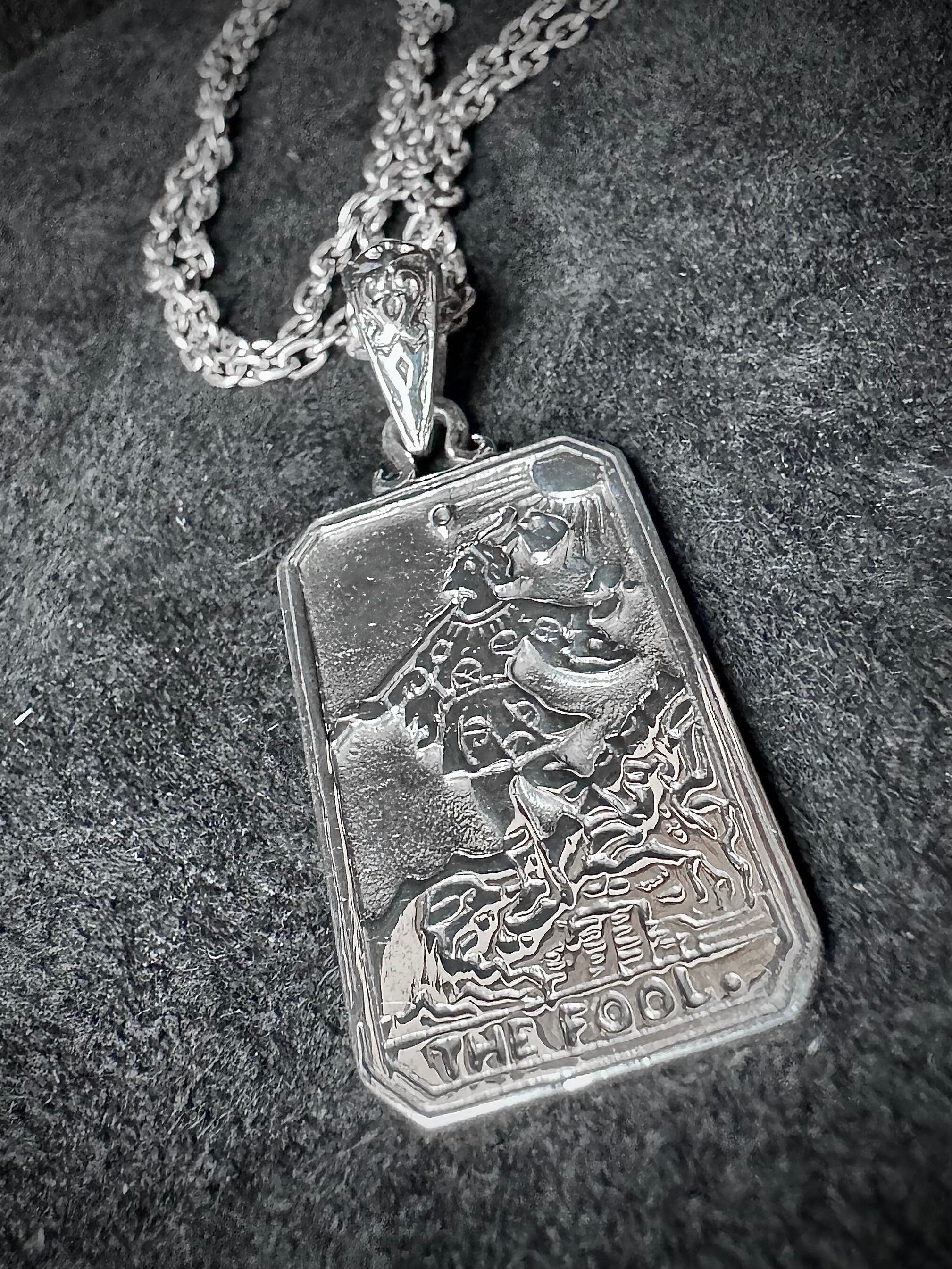 Tarot Card Top 〜The Fool〜 / タロットカードペンダント 愚者 | Gift