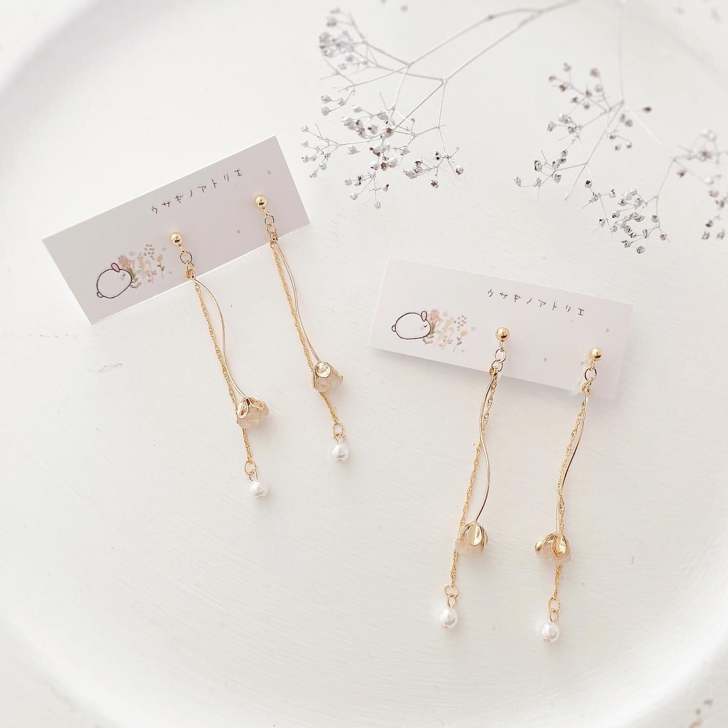 かすみそうの揺れる耳飾り/ゴールドver./イヤリング.ピアス