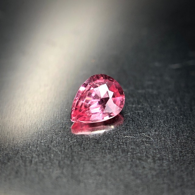 繊細にきらめく睡蓮色 0.159ct 天然 パパラチアサファイア DGLソーティング付属