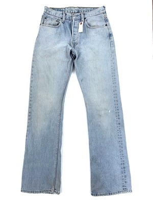 M-249  リーバイス Levis501レギュラー古着 1998年 米国製刻印546  W 74cm(ぐるり） 股下 83cm