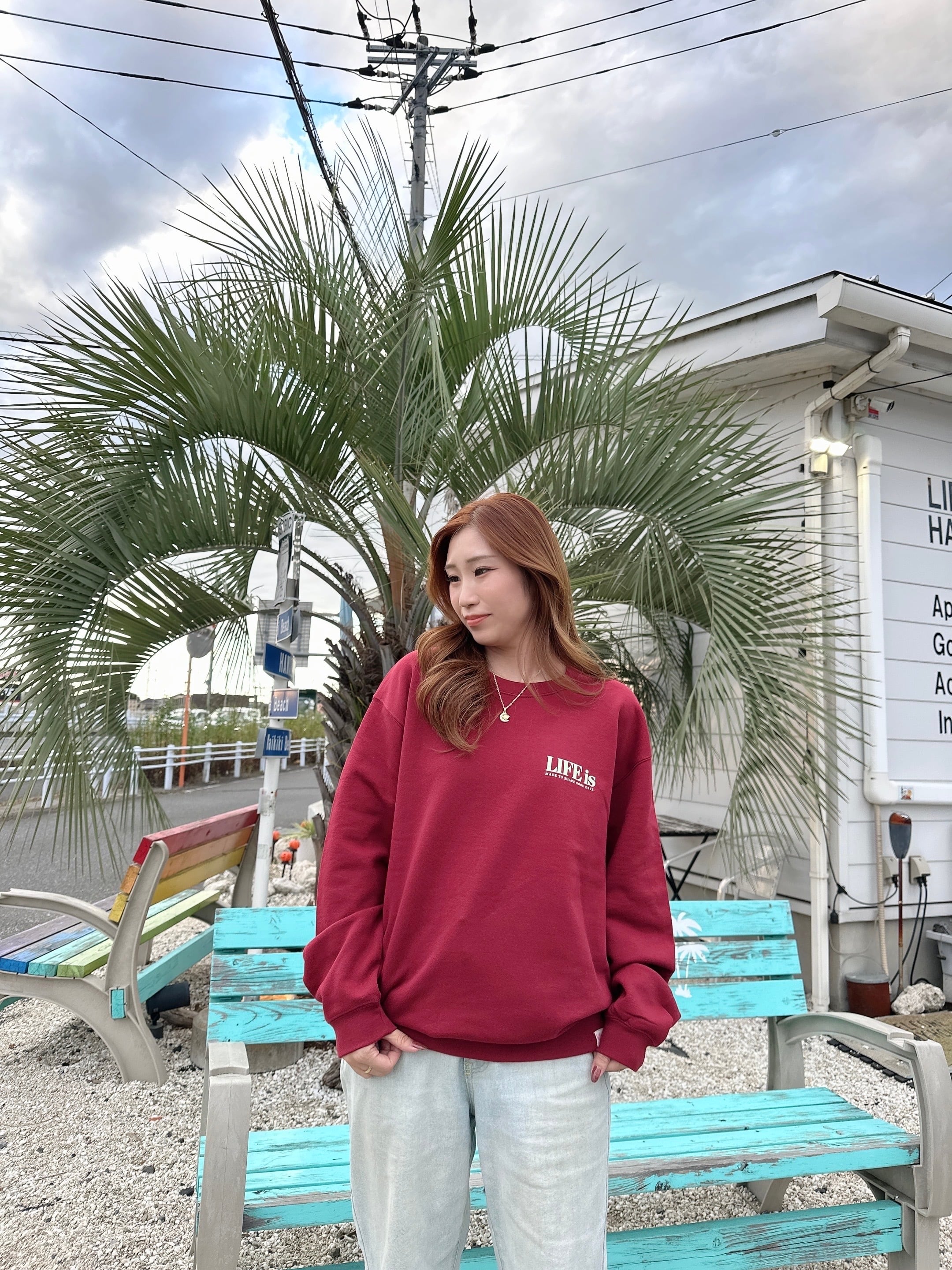 LIFE is 9thオリジナルロゴスウェット ￥6990(7689)
