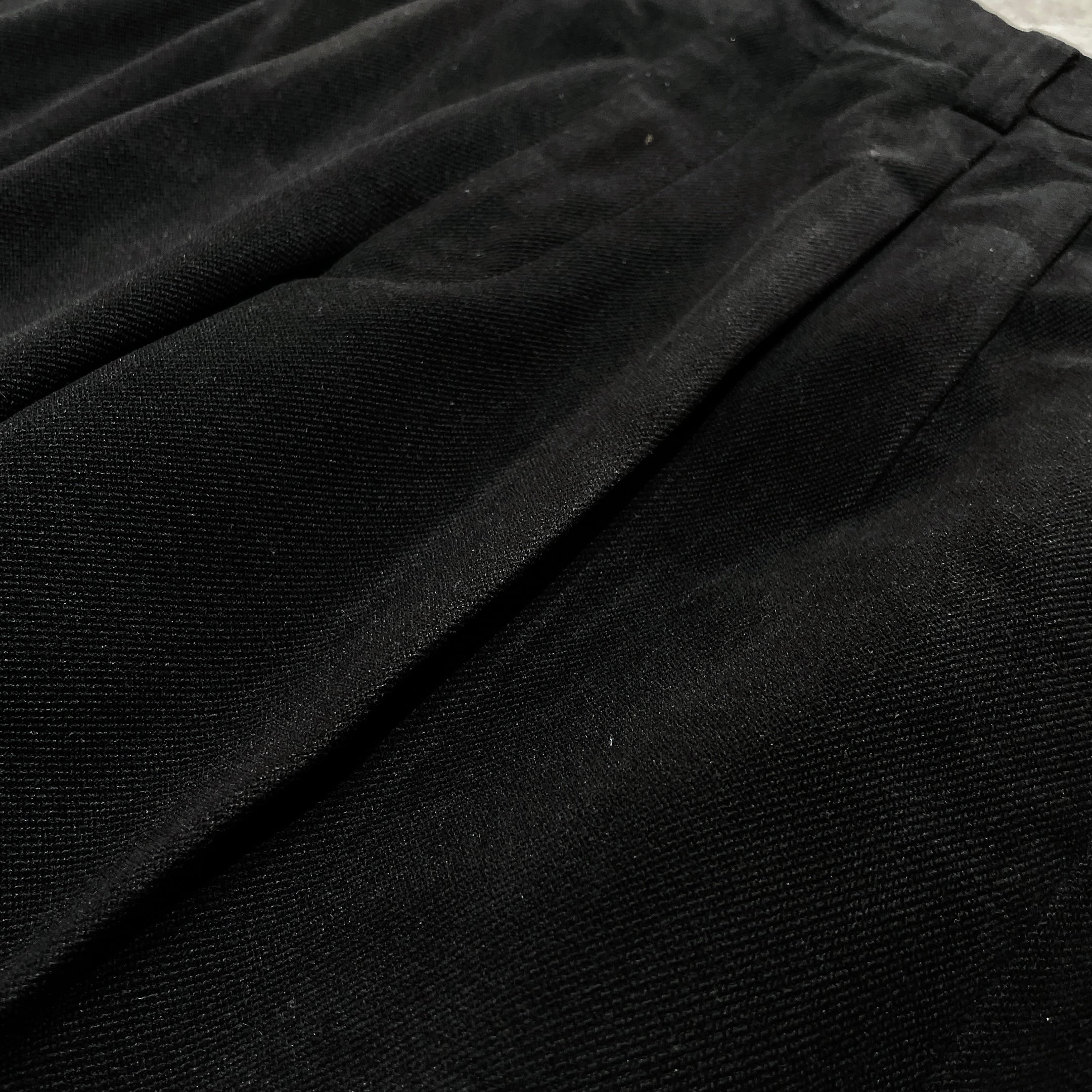 Black mode Beautiful silhouette two tuck wide slacks pants