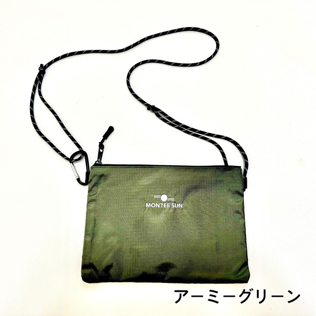 MONTEE SUN サコッシュ（カラビナ付き）