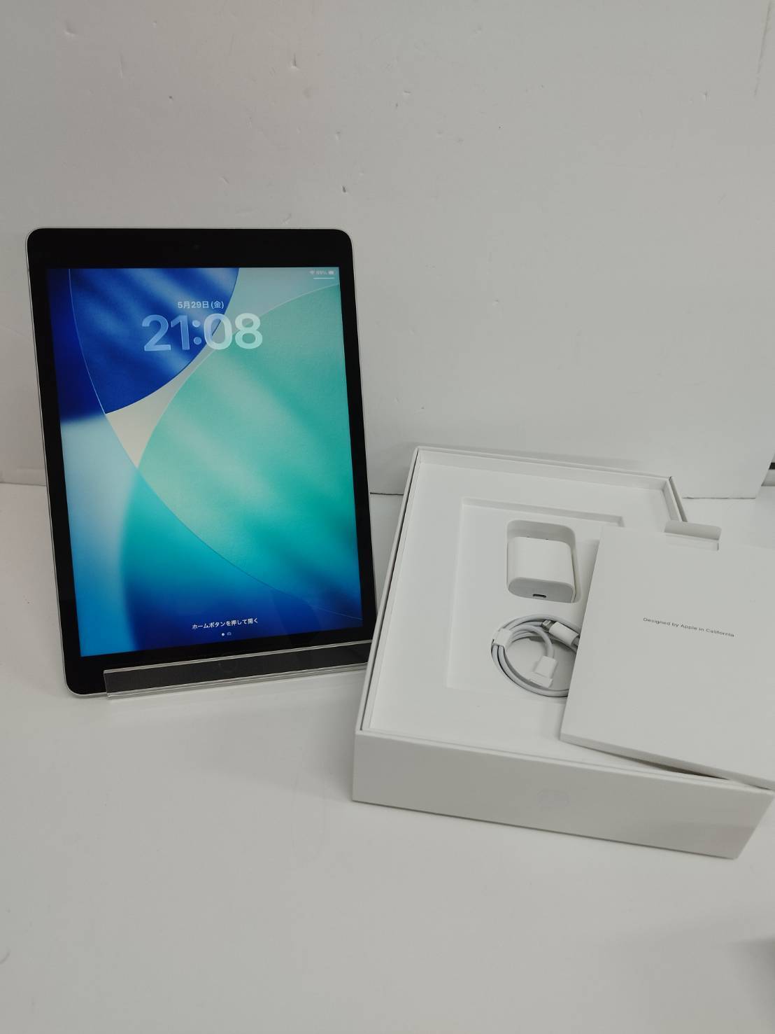 良品】iPad 第9世代/Wi-Fi/10.2インチ/A2602/64GB〈MK2K3J/A