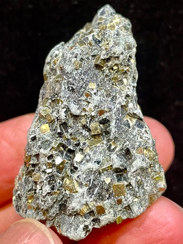 9) 活力とエナジー！マウントシャスタ「パイライト」原石